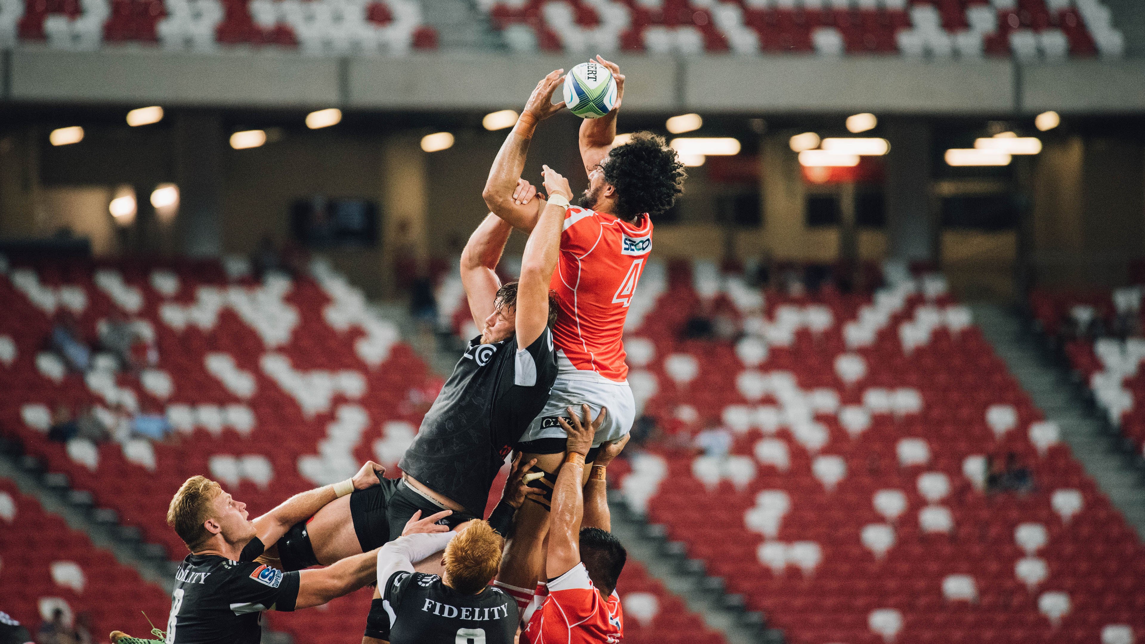 2021年总决赛：库里在第三节一人砍下21分，带领球队最关键的胜利！